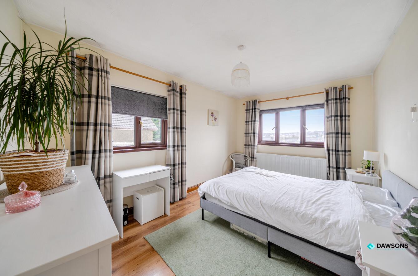 Gilbert Crescent, Llanelli, SA15 3RB